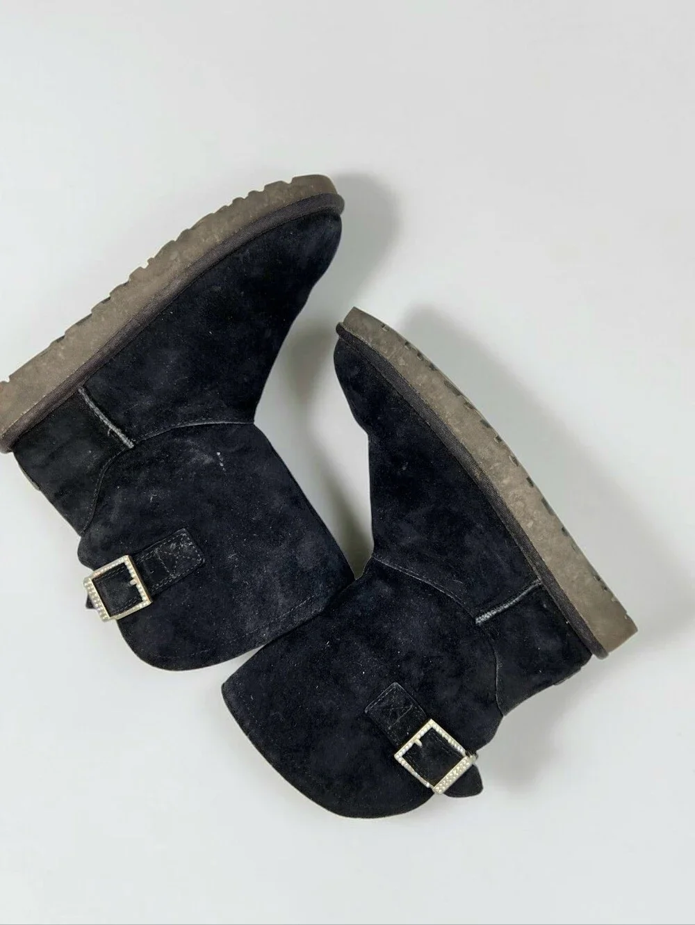 UGG Remora Crystal Bucklet Mid Calf Boot Black Womens 6 Suede Sheepskin Wool